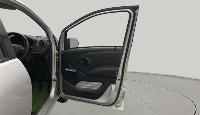 2019 Datsun Redi Go A, Petrol, Manual, 59,649 km, RHS Front Door
