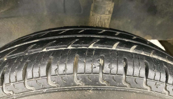 2019 Datsun Redi Go A, Petrol, Manual, 59,649 km, Left Rear Tyre Tread