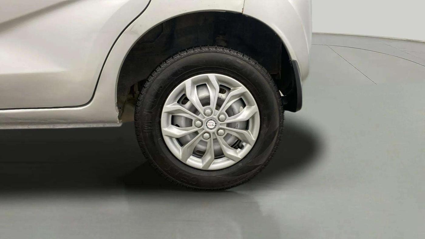 2019 Datsun Redi Go A, Petrol, Manual, 59,649 km, Left Rear Wheel