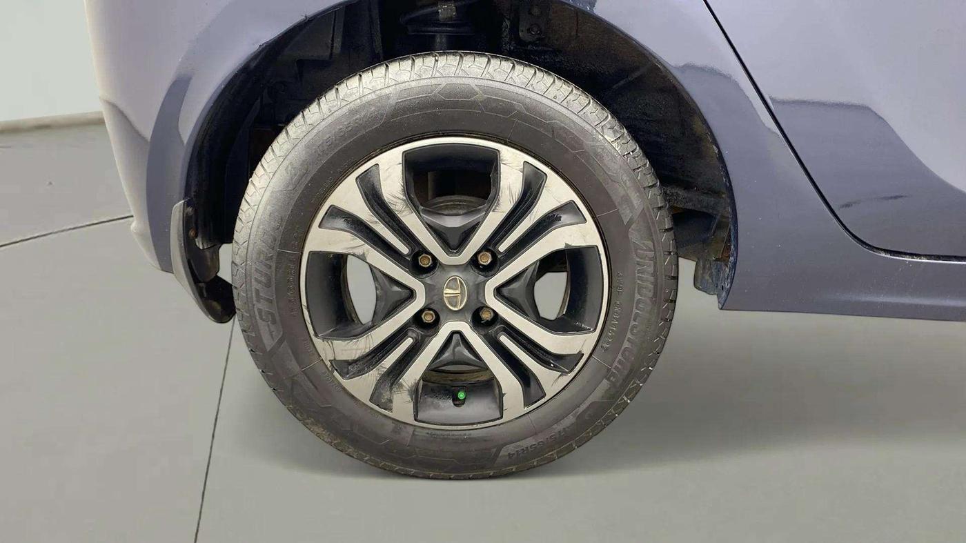 2021 Tata Tiago XZ PETROL, Petrol, Manual, 44,532 km, Right Rear Wheel