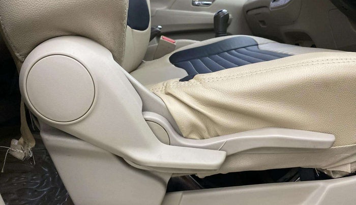 2020 Maruti Ertiga ZXI SHVS, Petrol, Manual, 69,184 km, Driver Side Adjustment Panel