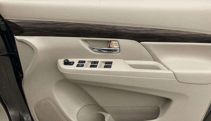 2020 Maruti Ertiga ZXI SHVS, Petrol, Manual, 69,184 km, Driver Side Door Panels Control