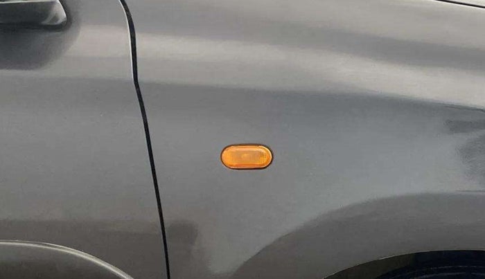 2019 Maruti Alto VXI, Petrol, Manual, 73,126 km, Right fender - Lining loose