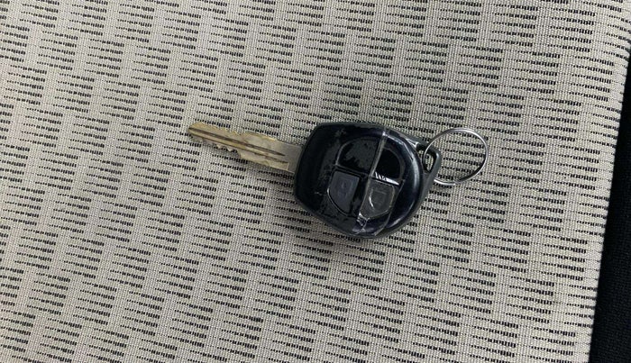 2019 Maruti Alto VXI, Petrol, Manual, 73,126 km, Key Close Up