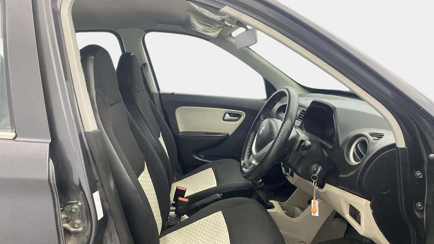2019 Maruti Alto VXI, Petrol, Manual, 73,145 km, Right Side Front Door Cabin