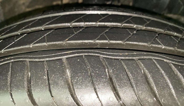 2018 Honda Amaze 1.2L I-VTEC V CVT, Petrol, Automatic, 53,781 km, Right Front Tyre Tread