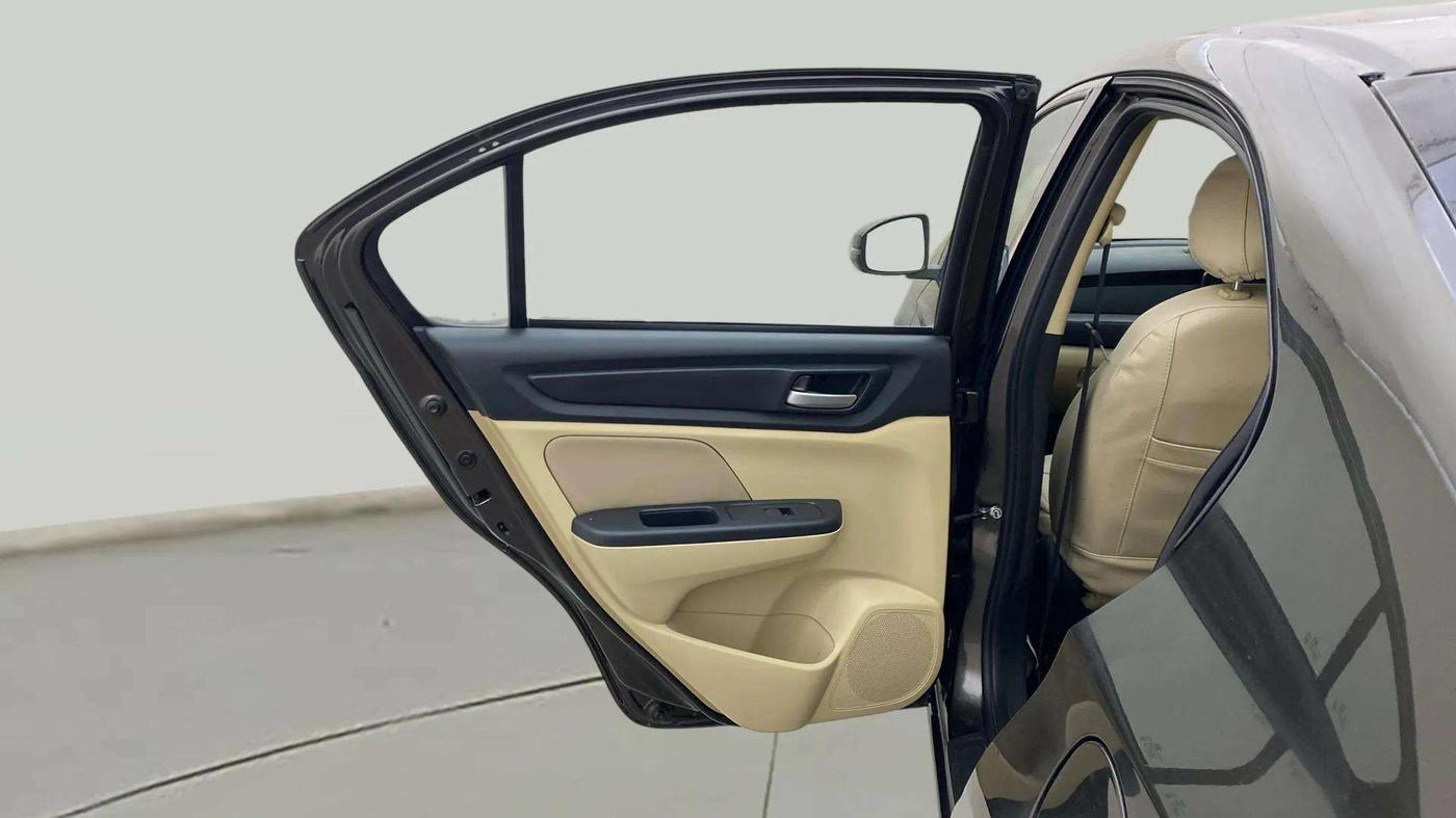 2018 Honda Amaze 1.2L I-VTEC V CVT, Petrol, Automatic, 53,815 km, LHS Rear Door