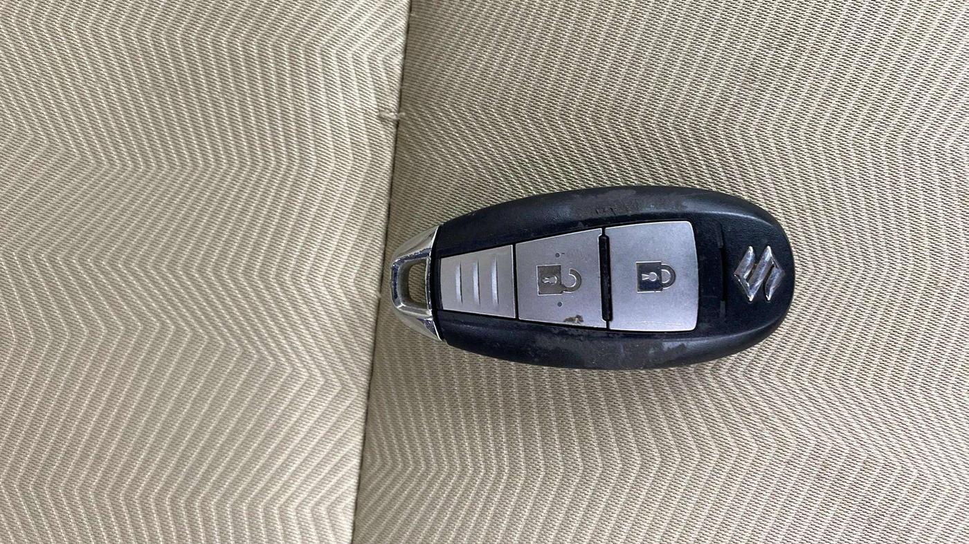 2016 Maruti Ertiga ZXI+, Petrol, Manual, 56,249 km, Key Close Up