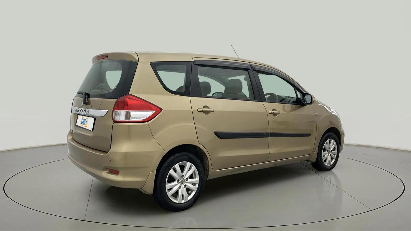 2016 Maruti Ertiga ZXI+, Petrol, Manual, 56,249 km, Right Back Diagonal