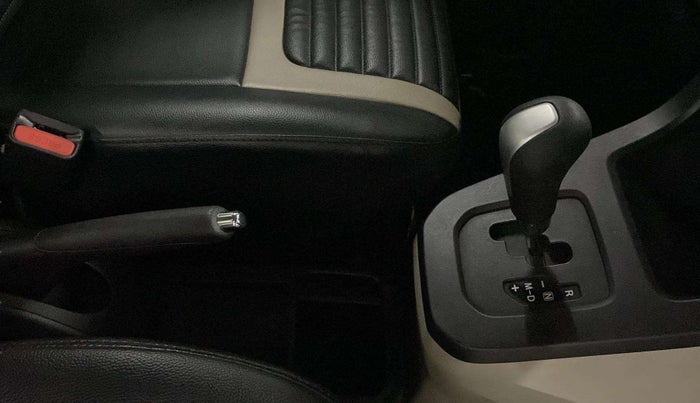 2019 Maruti New Wagon-R ZXI 1.2 AMT, Petrol, Automatic, 33,947 km, Gear Lever