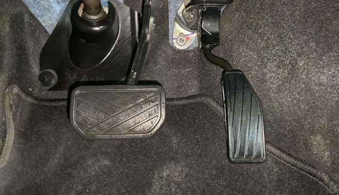 2019 Maruti New Wagon-R ZXI 1.2 AMT, Petrol, Automatic, 33,947 km, Pedals