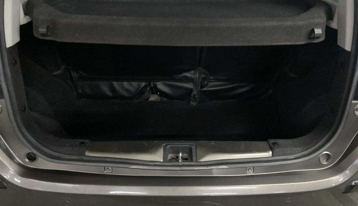 2019 Maruti New Wagon-R ZXI 1.2 AMT, Petrol, Automatic, 33,947 km, Boot Inside