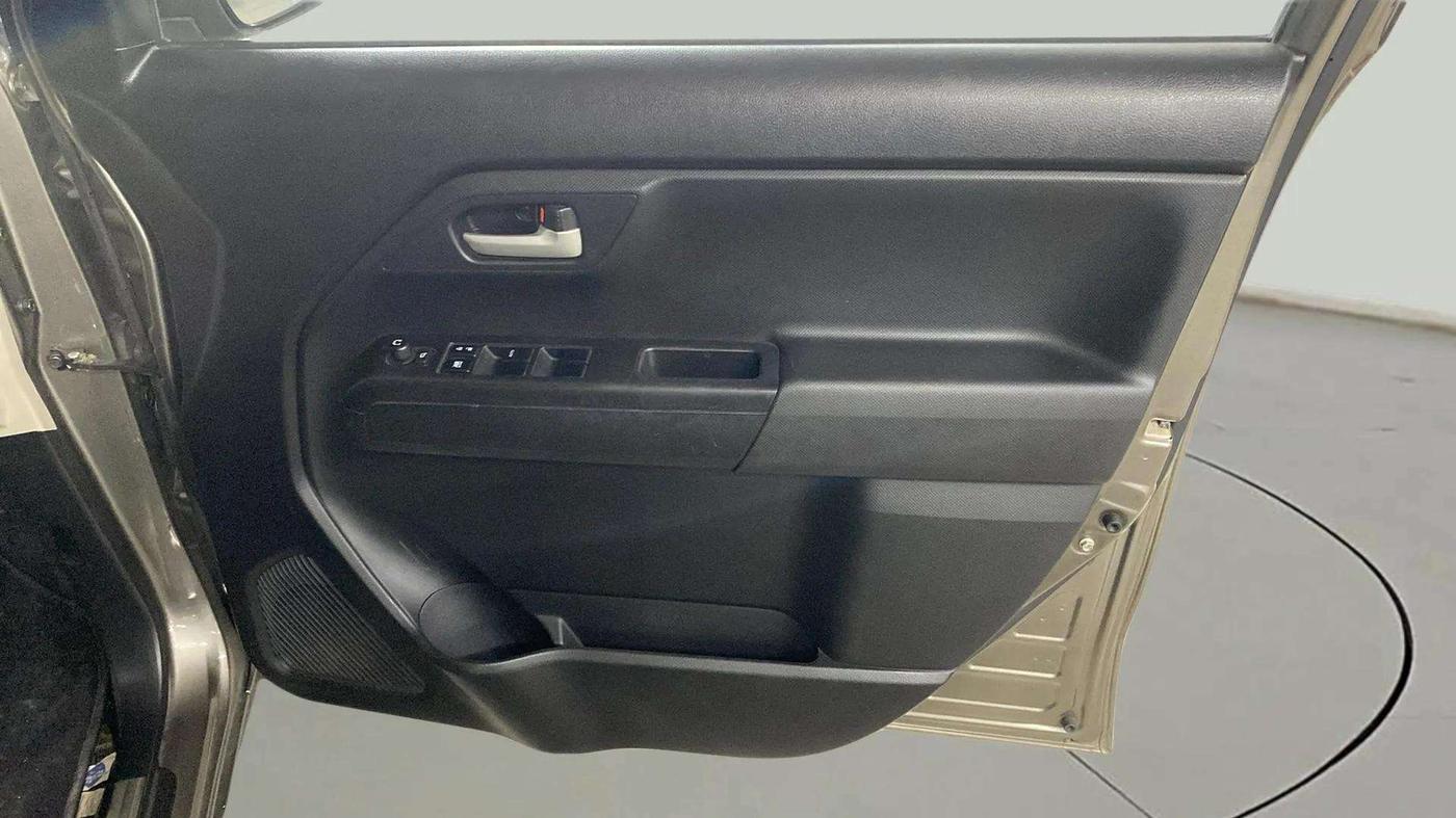 2019 Maruti New Wagon-R ZXI 1.2 AMT, Petrol, Automatic, 34,009 km, Driver Side Door Panels Control