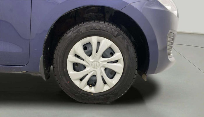 2020 Maruti Swift VXI, Petrol, Manual, 67,561 km, Right Front Wheel
