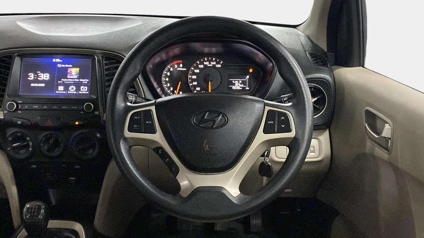 2019 Hyundai NEW SANTRO SPORTZ MT, Petrol, Manual, 19,337 km, Steering Wheel Close Up