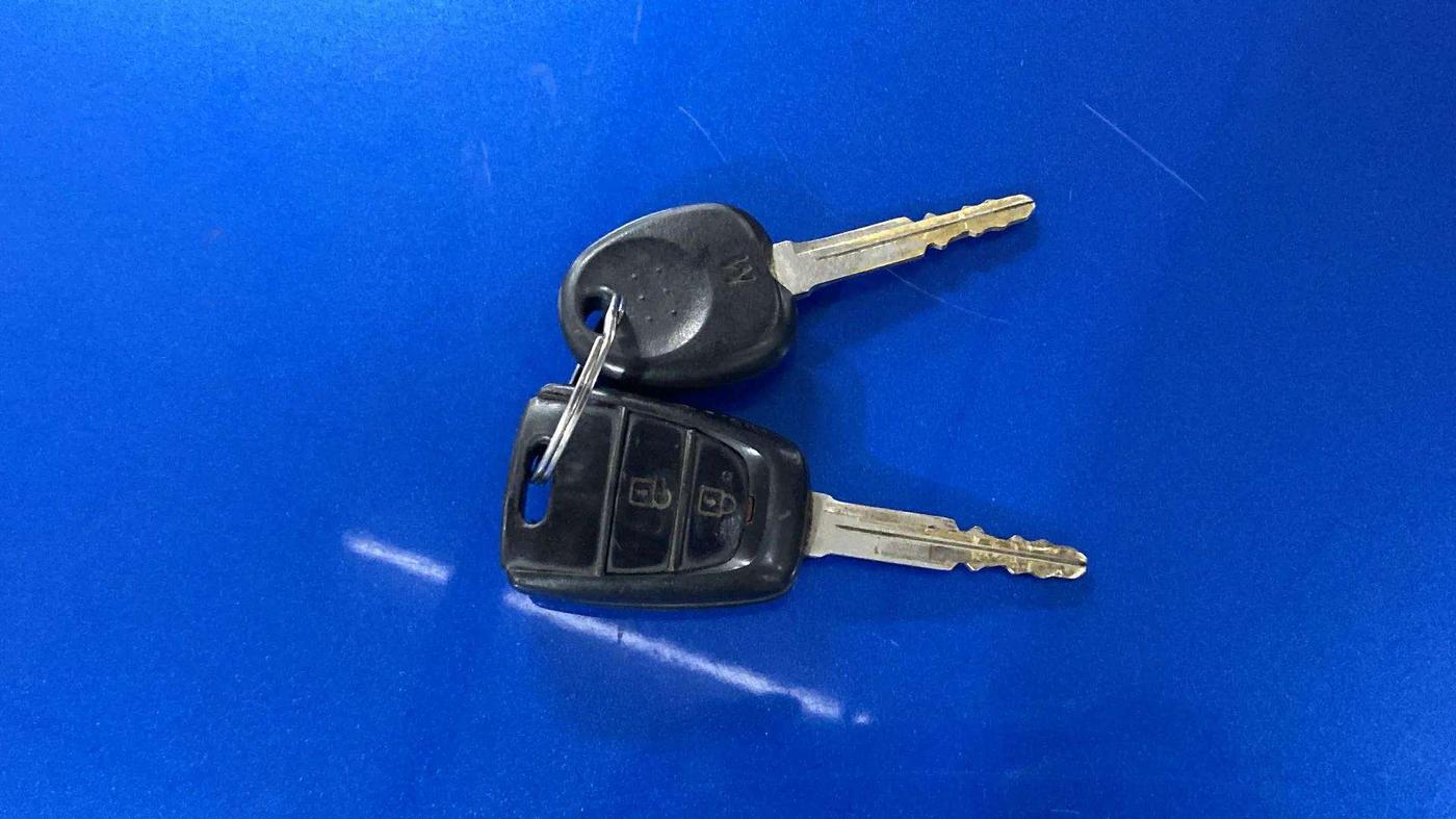 2019 Hyundai NEW SANTRO SPORTZ MT, Petrol, Manual, 19,337 km, Key Close Up