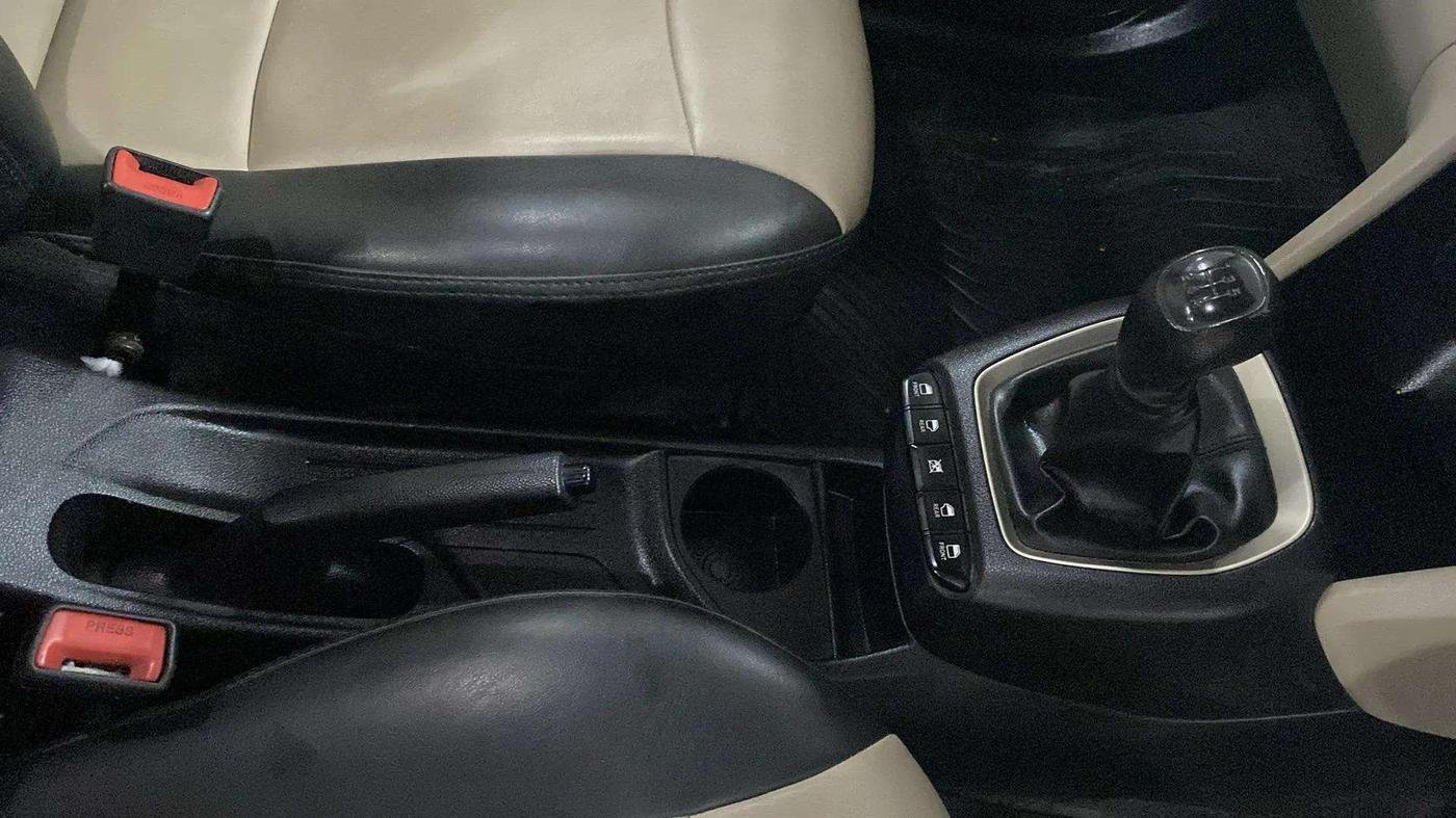 2019 Hyundai NEW SANTRO SPORTZ MT, Petrol, Manual, 19,337 km, Gear Lever