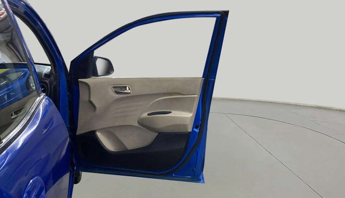 2019 Hyundai NEW SANTRO SPORTZ MT, Petrol, Manual, 19,037 km, RHS Front Door