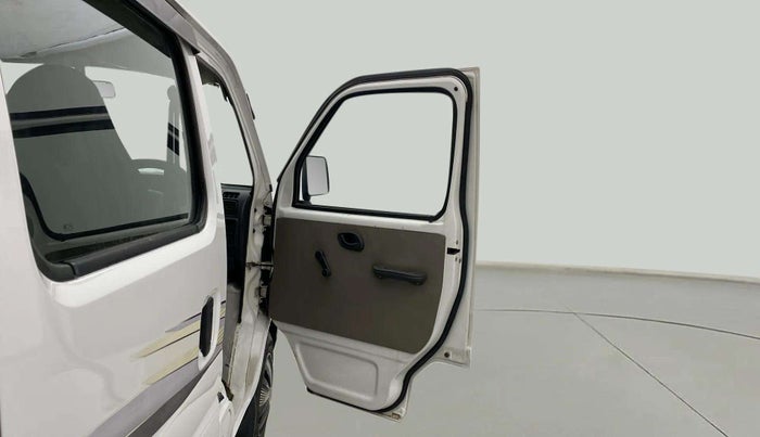2014 Maruti Eeco 5 STR WITH A/C+HTR, Petrol, Manual, 52,345 km, RHS Front Door