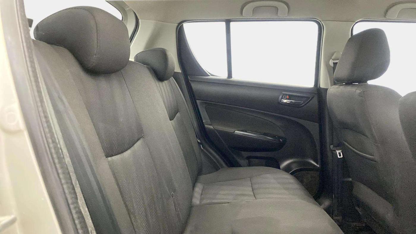 2013 Maruti Swift VXI, Petrol, Manual, 41,662 km, Right Side Rear Door Cabin