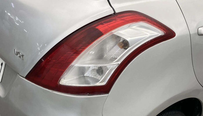 2013 Maruti Swift VXI, Petrol, Manual, 41,582 km, Right tail light - Minor scratches