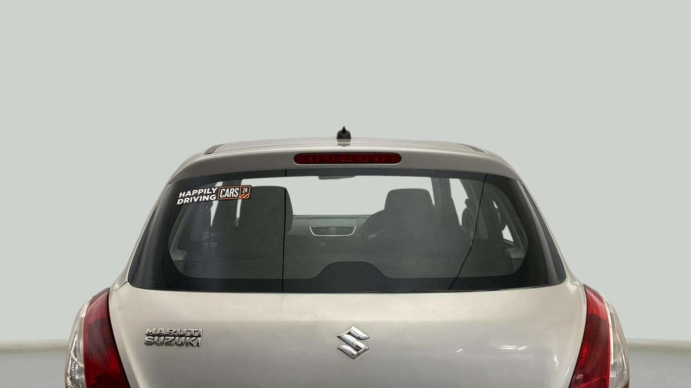 2013 Maruti Swift VXI, Petrol, Manual, 41,662 km, Rear Windshield