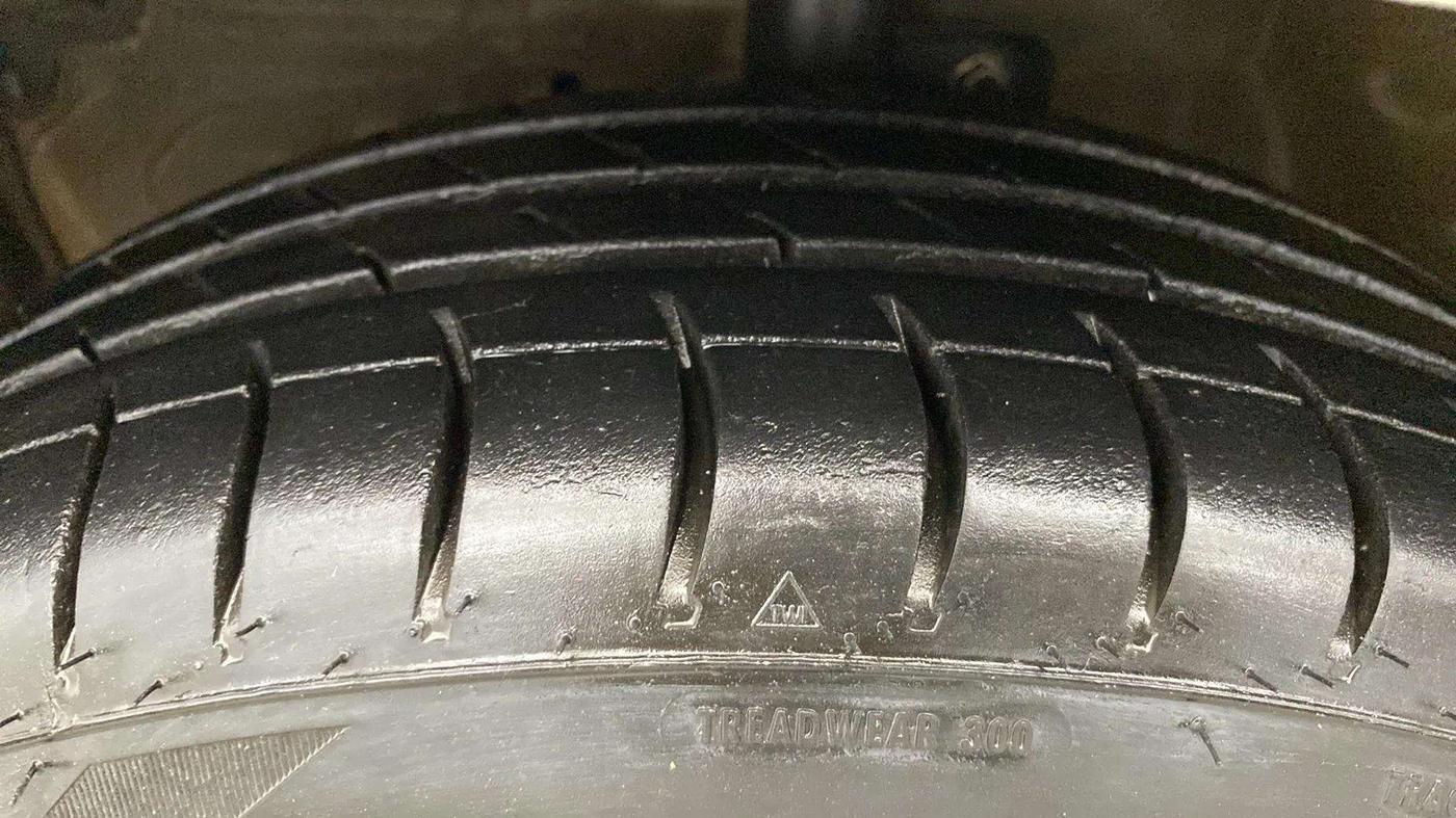 2018 Maruti Celerio VXI CNG, CNG, Manual, 72,052 km, Left Front Tyre Tread
