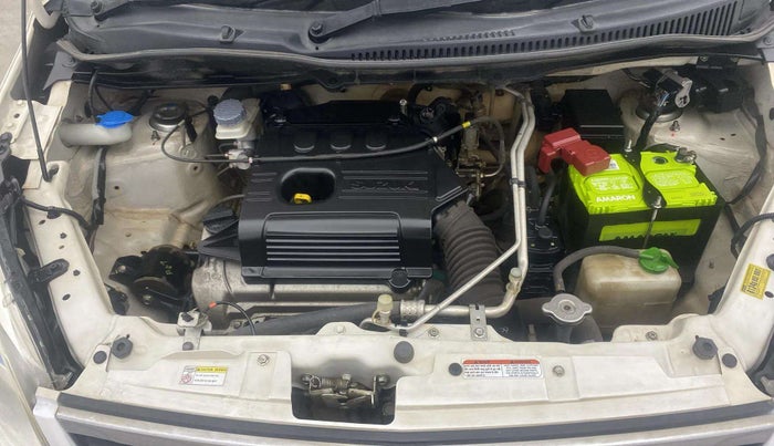 2017 Maruti Wagon R 1.0 VXI, Petrol, Manual, 59,954 km, Engine View