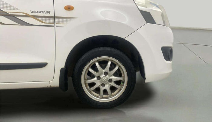 2017 Maruti Wagon R 1.0 VXI, Petrol, Manual, 59,954 km, Right Front Wheel