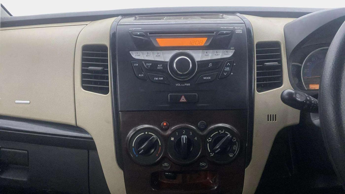 2017 Maruti Wagon R 1.0 VXI, Petrol, Manual, 59,954 km, Air Conditioner