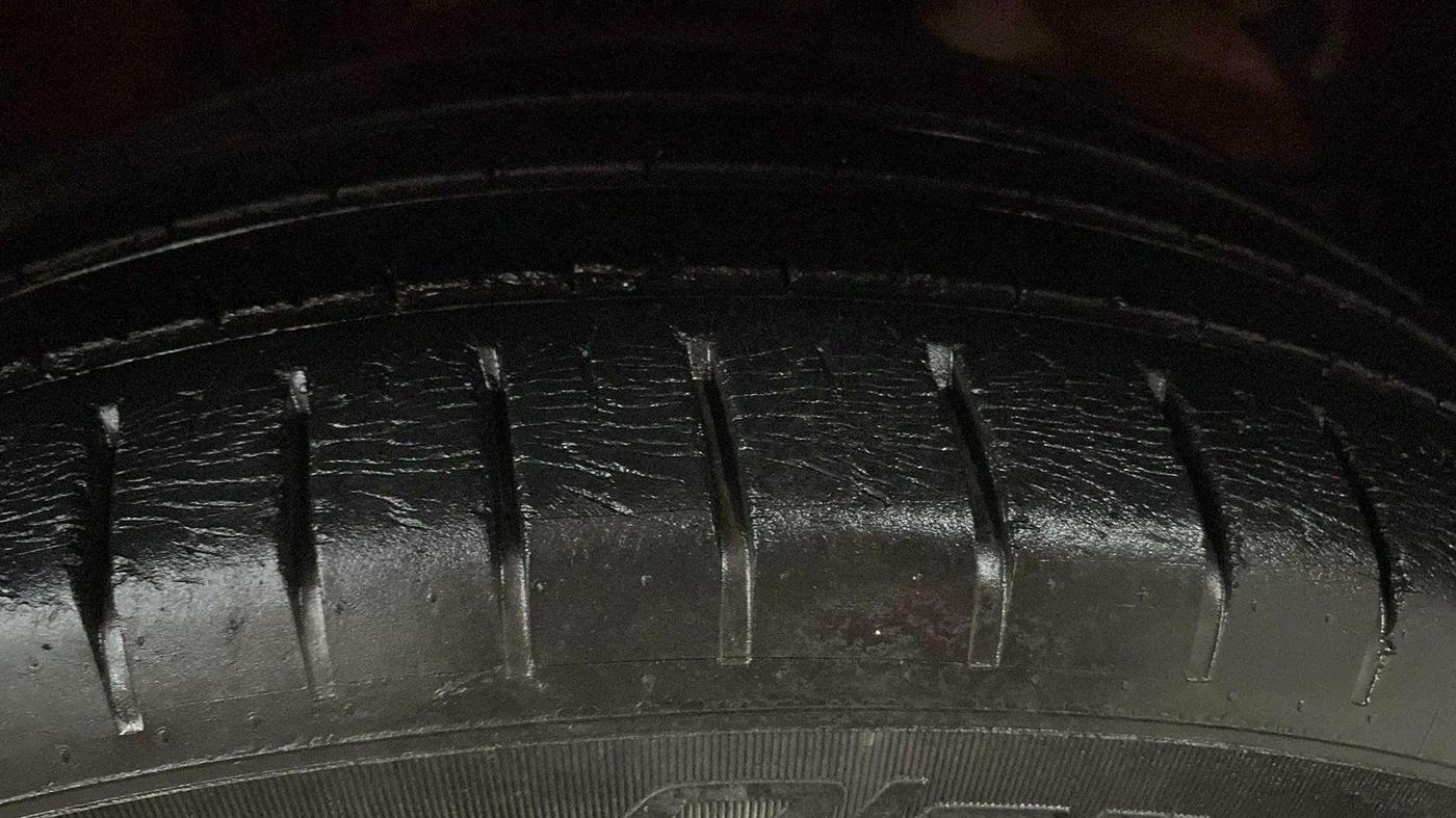 2018 Maruti Baleno RS 1.0 PETROL, Petrol, Manual, 33,509 km, Left Front Tyre Tread