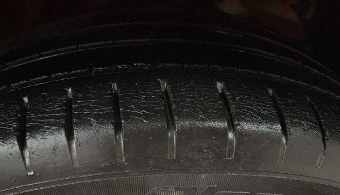 2018 Maruti Baleno RS 1.0 PETROL, Petrol, Manual, 33,509 km, Left Front Tyre Tread