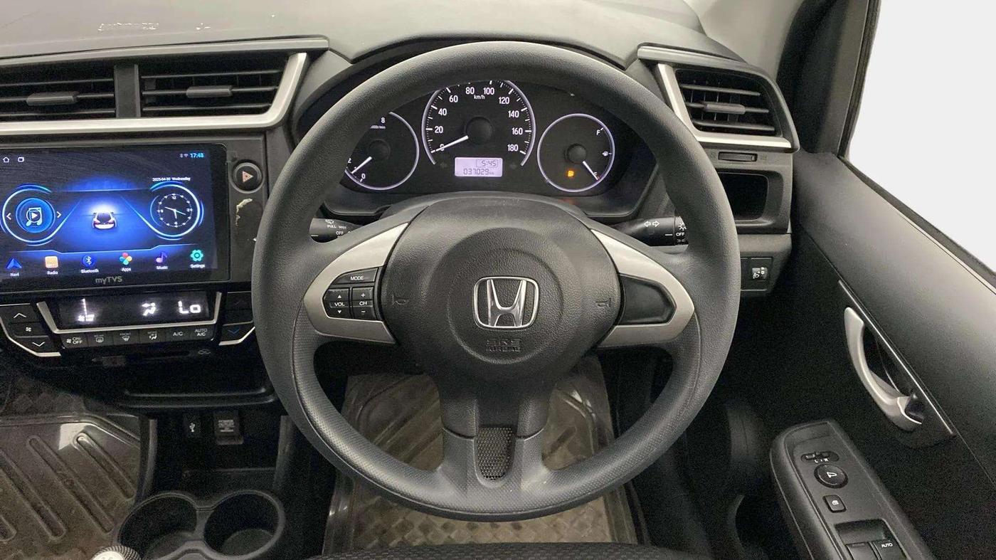 2017 Honda BR-V 1.5L I-VTEC S, Petrol, Manual, 37,034 km, Steering Wheel Close Up