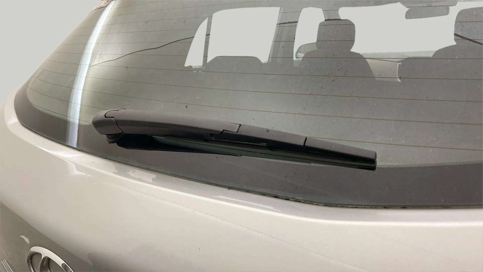 Rear-windshield-wiper-blade-24