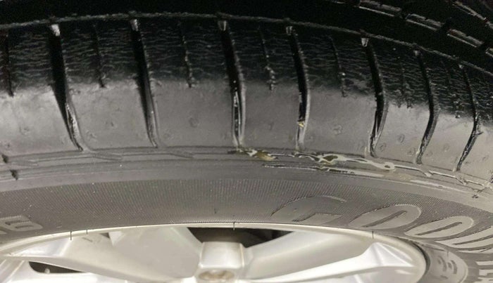 2017 Hyundai Creta SX PLUS 1.6 PETROL, Petrol, Manual, 46,354 km, Right Front Tyre Tread