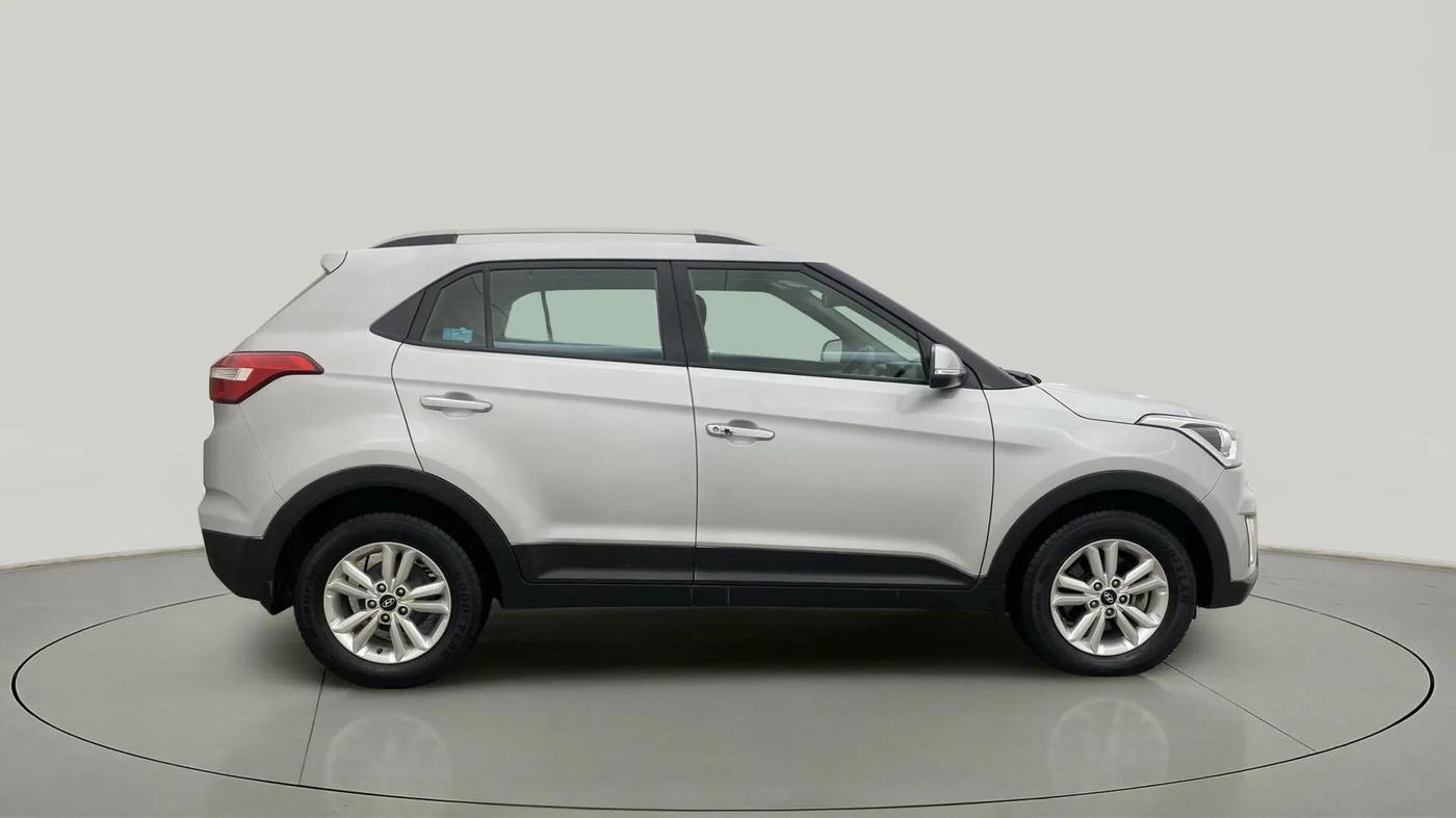 2017 Hyundai Creta SX PLUS 1.6 PETROL, Petrol, Manual, 46,500 km, Right Side View