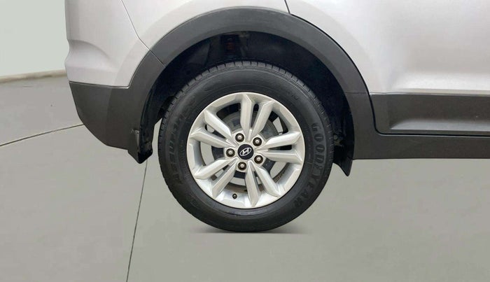 2017 Hyundai Creta SX PLUS 1.6 PETROL, Petrol, Manual, 46,354 km, Right Rear Wheel