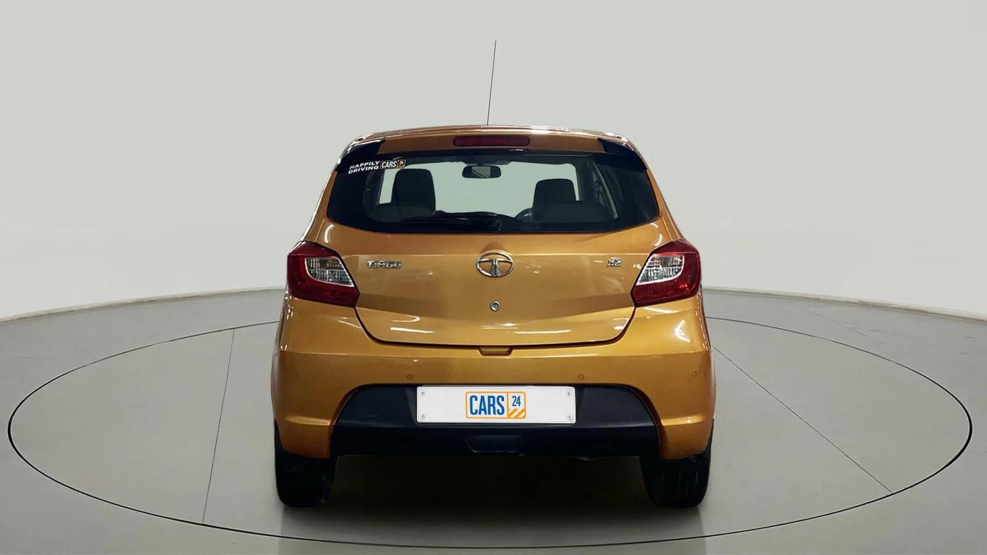 2018 Tata Tiago XZ PETROL, Petrol, Manual, 25,872 km, Back/Rear