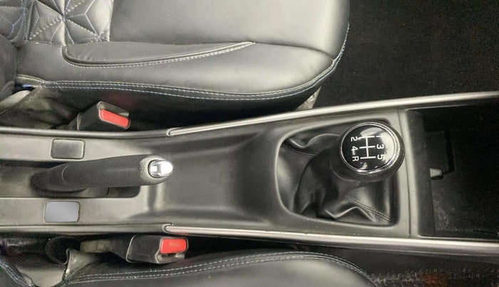 2021 Maruti Baleno ZETA PETROL 1.2, Petrol, Manual, 75,818 km, Gear Lever