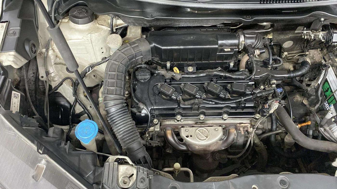 2020 Maruti XL6 ALPHA AT, Petrol, Automatic, 44,785 km, Engine View - Right