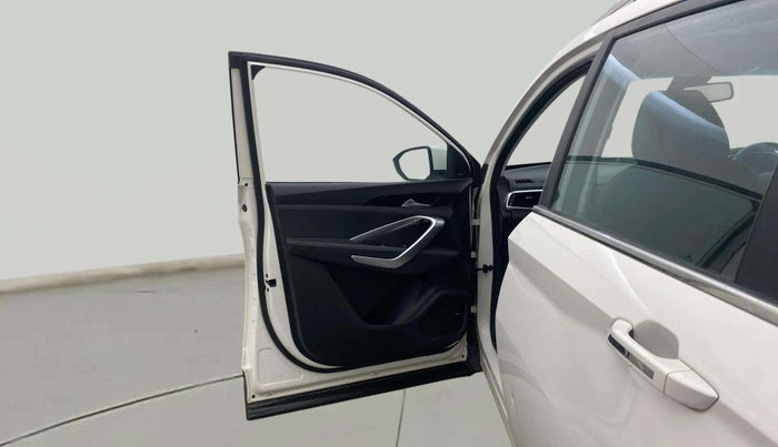2019 MG HECTOR SHARP HYBRID 1.5 PETROL, Petrol, Manual, 34,452 km, LHS Front Door