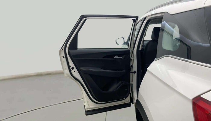 2019 MG HECTOR SHARP HYBRID 1.5 PETROL, Petrol, Manual, 34,452 km, LHS Rear Door