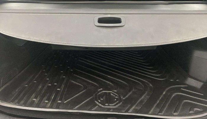 2019 MG HECTOR SHARP HYBRID 1.5 PETROL, Petrol, Manual, 34,452 km, Boot Inside