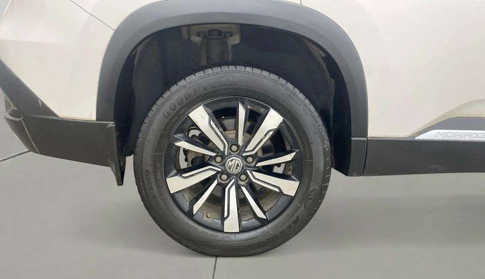 2019 MG HECTOR SHARP HYBRID 1.5 PETROL, Petrol, Manual, 34,452 km, Right Rear Wheel