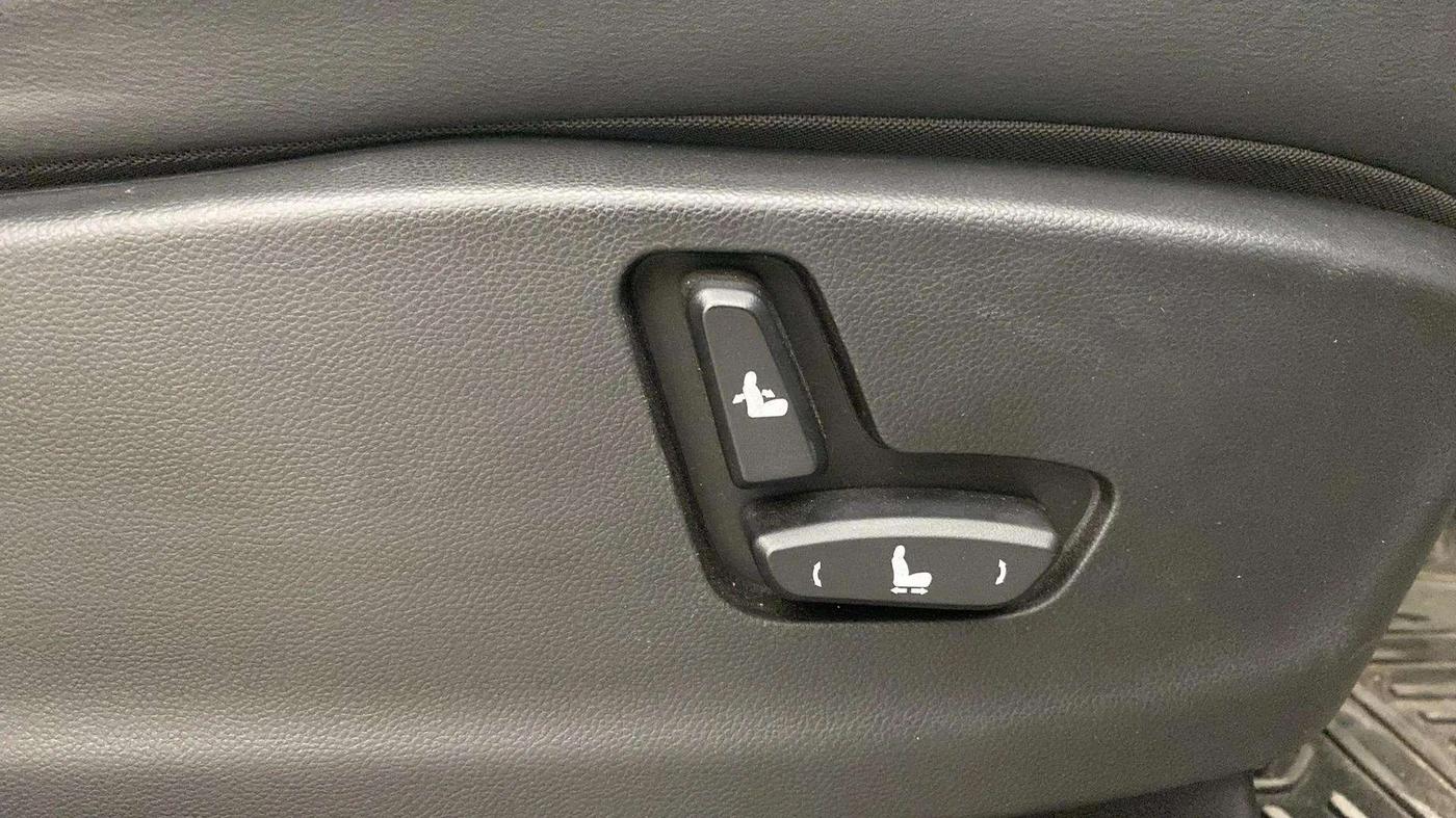 2019 MG HECTOR SHARP HYBRID 1.5 PETROL, Petrol, Manual, 34,600 km, Driver Side Adjustment Panel