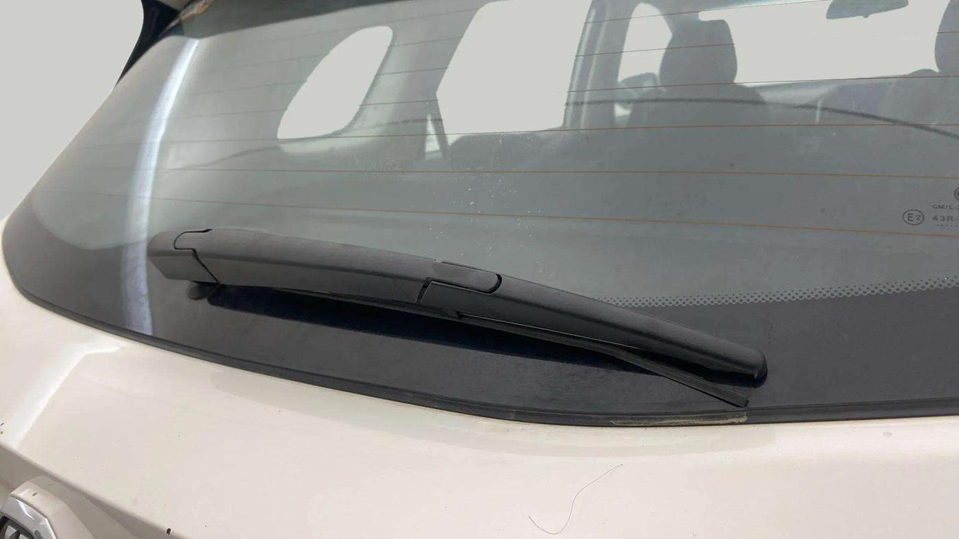 2019 MG HECTOR SHARP HYBRID 1.5 PETROL, Petrol, Manual, 34,600 km, Rear Wiper