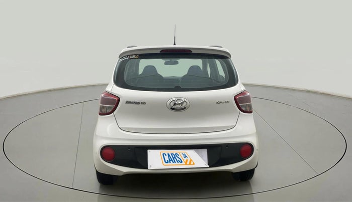 2018 Hyundai Grand i10 SPORTZ 1.2 KAPPA VTVT, Petrol, Manual, 48,711 km, Back/Rear