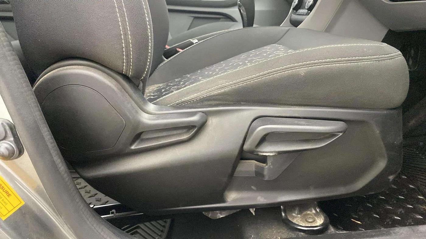 2021 Tata Tiago XZA PLUS PETROL, Petrol, Automatic, 41,370 km, Driver Side Adjustment Panel
