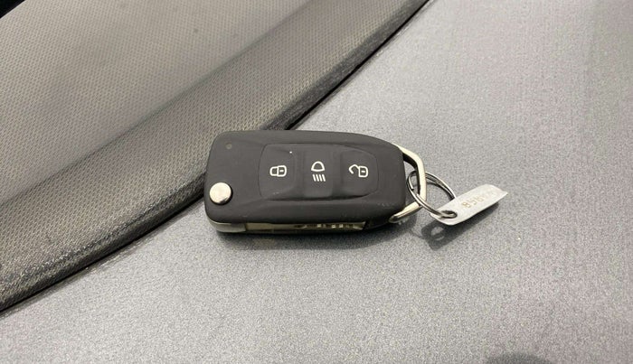 2021 Tata Tiago XZA PLUS PETROL, Petrol, Automatic, 41,327 km, Key Close Up