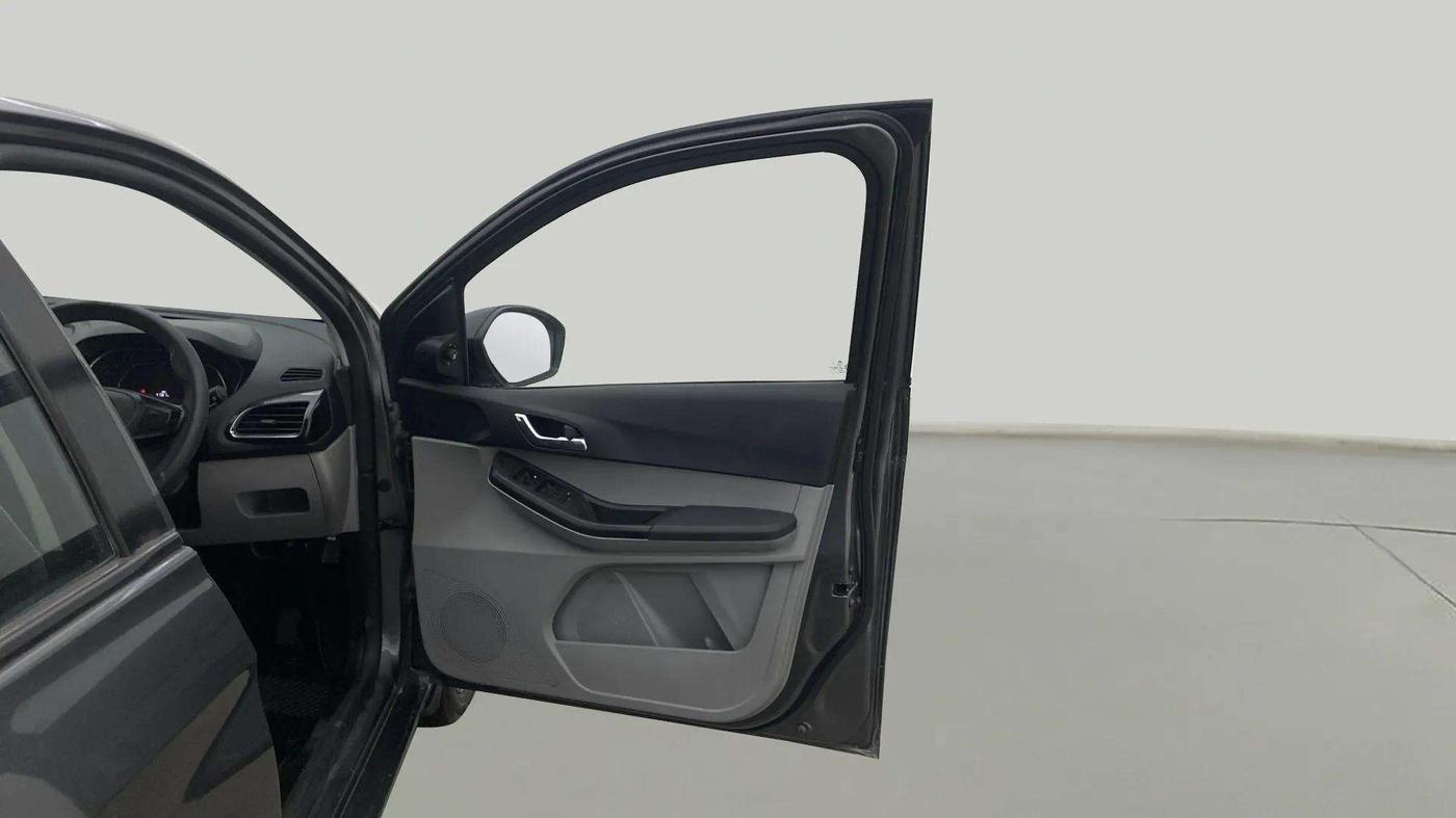 2021 Tata Tiago XZA PLUS PETROL, Petrol, Automatic, 41,370 km, RHS Front Door